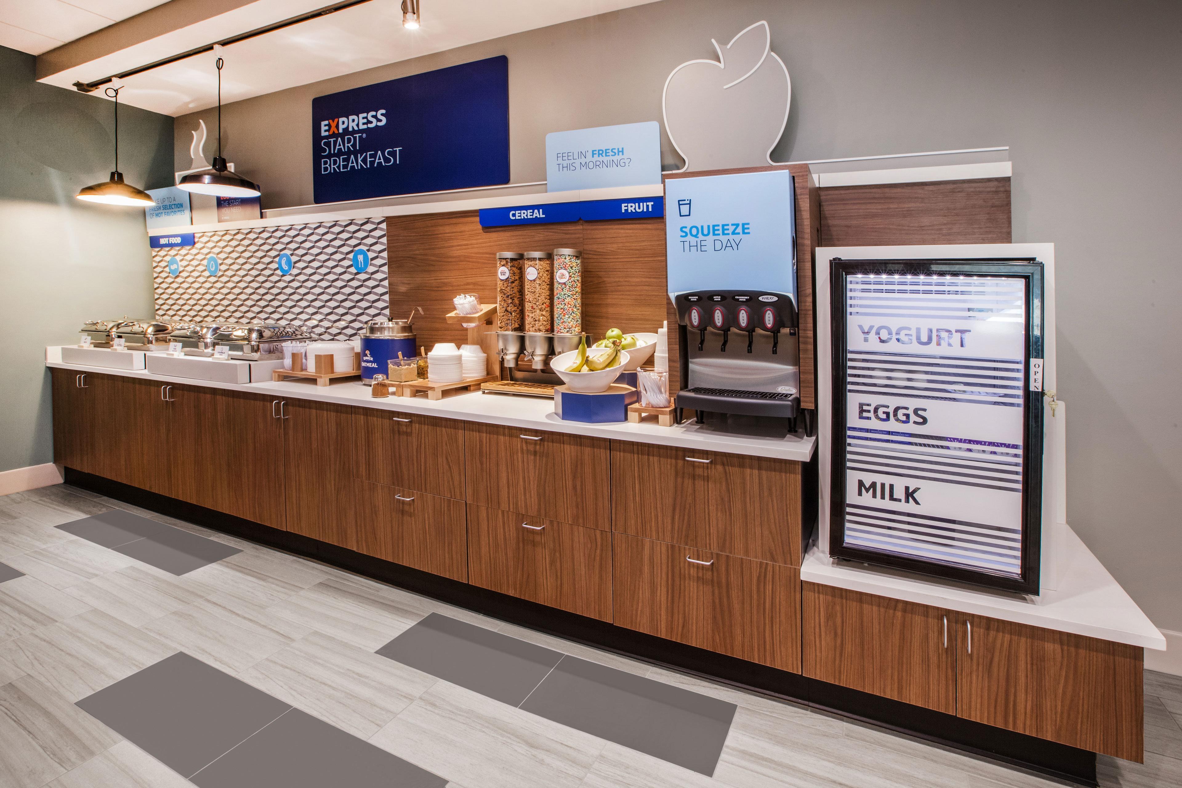 Holiday Inn Express & Suites - Dickinson By Ihg Екстер'єр фото